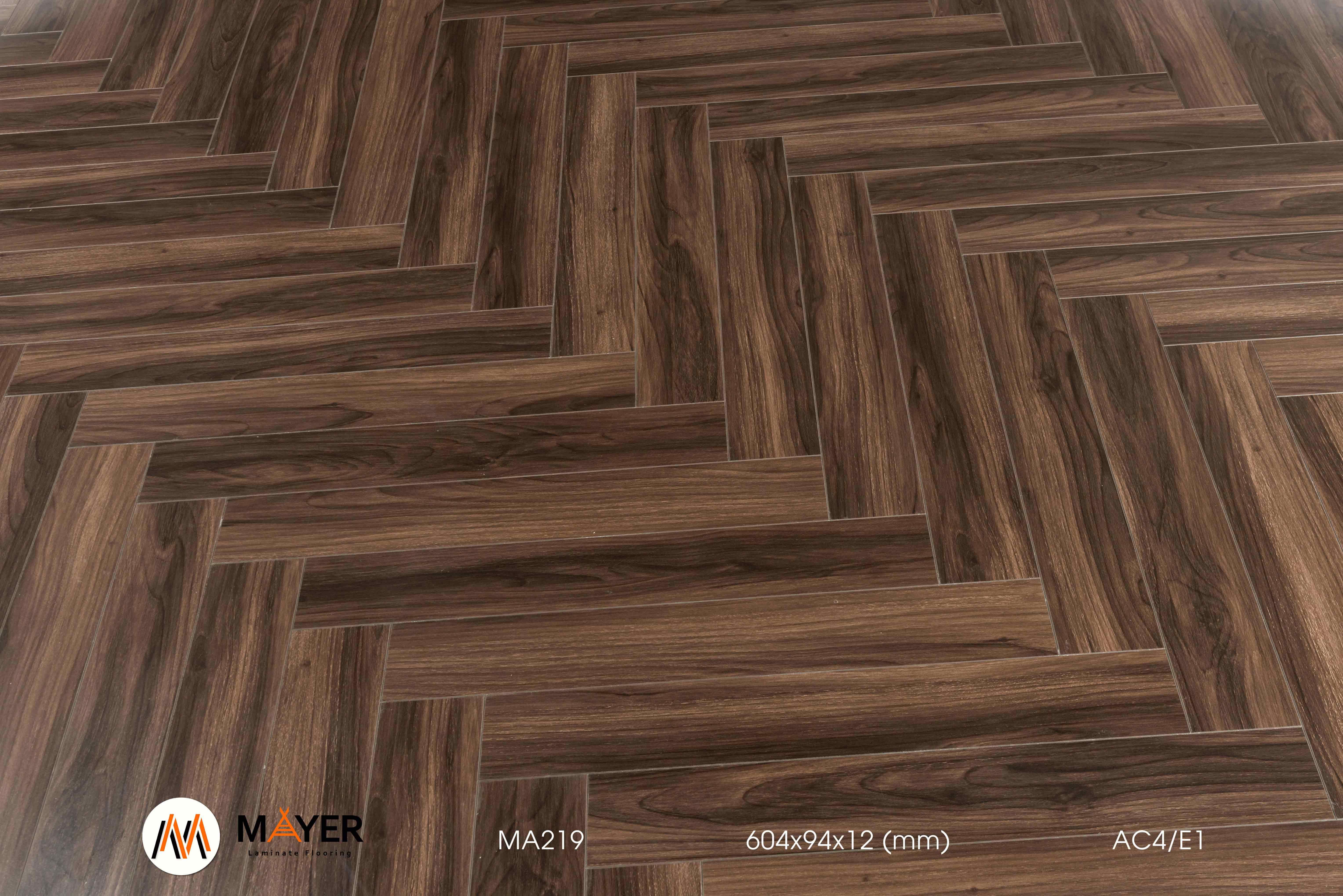 Sàn gỗ Mayer Xương Cá MA219